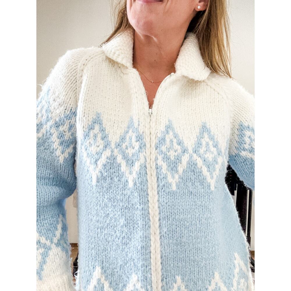 VTG 70s Cowichan Knitted Sweater Cardigan Snow White  BlueWestern Cowboy Large